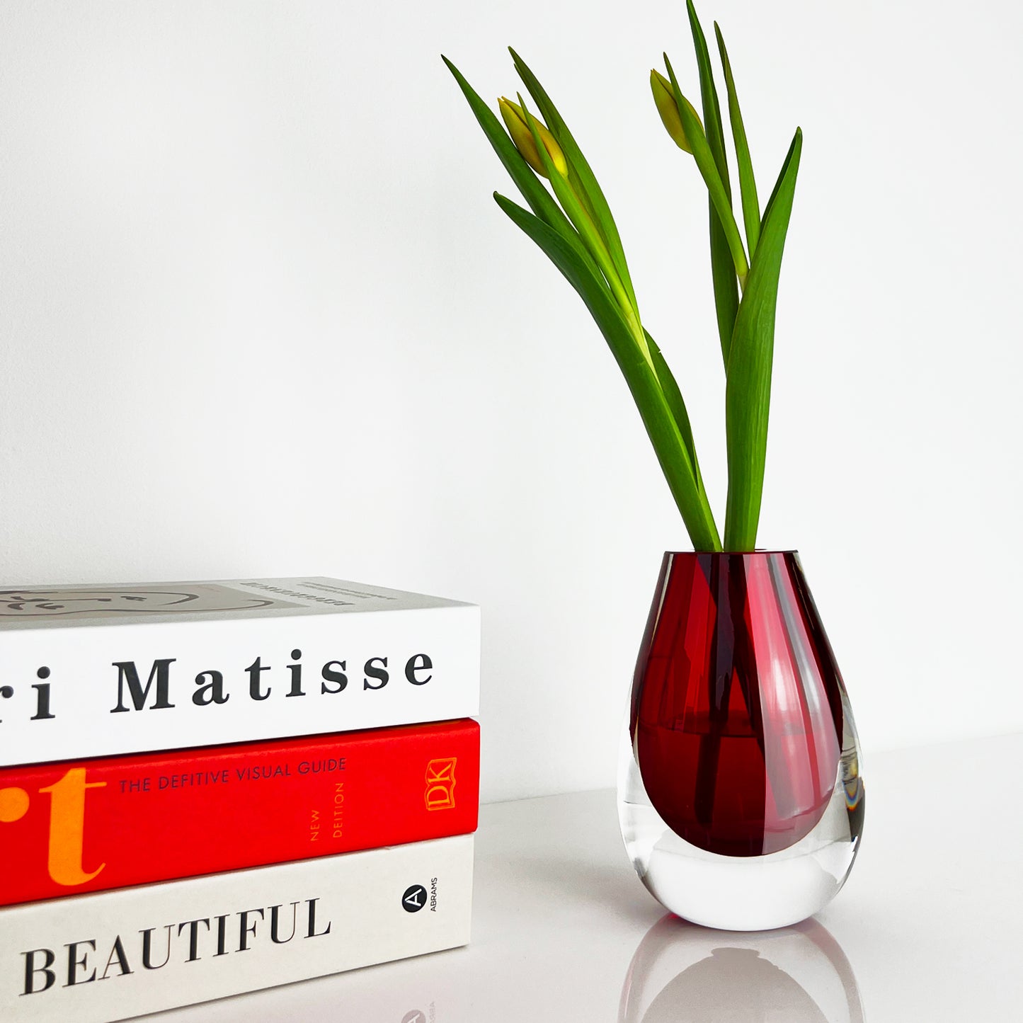 Drop Red Vase - 15 x 10.9 x 8 cm  - Thick Glass - Mount Blown - Eco-Friendly