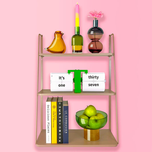 Flipping Out Green MoMA – Flip Clock – Flip Flap – batteriebetrieben – Tisch – Wand – Text